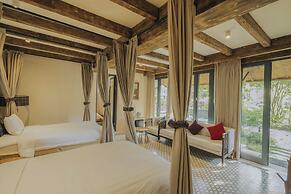 Amaya Home Lodge, SPA & Restaurant