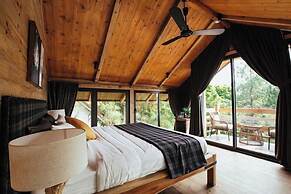Amaya Home Lodge, SPA & Restaurant