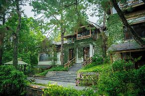 Amaya Home Lodge, SPA & Restaurant