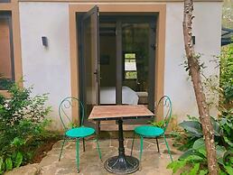 Amaya Home Lodge, SPA & Restaurant