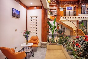 Namzhuo Tibetan-style Courtyard Manor