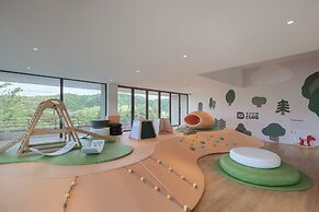 LOSTVILLA Green Gable-Anji