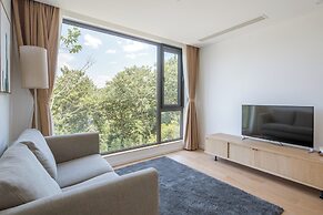LOSTVILLA Green Gable-Anji