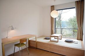 LOSTVILLA Green Gable-Anji