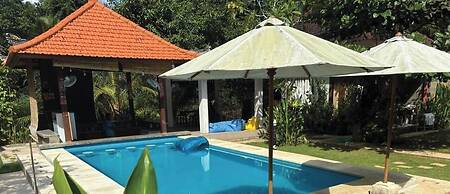 Castaway Island Hostel