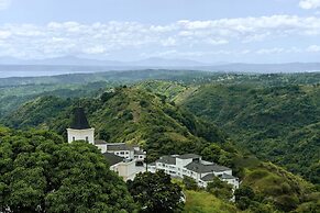 MCollection - Scenic Tagaytay Getaway with Taal Views