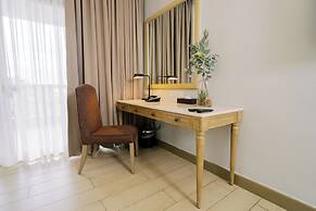 MCollection - Scenic Tagaytay Getaway with Taal Views