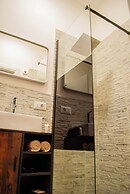QT suite & luxury
