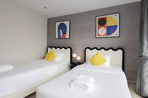 Bembis Hotel Charoenakorn 10
