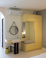 Bembis Hotel Charoenakorn 10