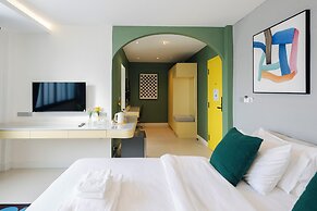 Bembis Hotel Charoenakorn 10