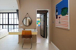 Bembis Hotel Charoenakorn 10
