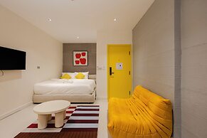 Bembis Hotel Charoenakorn 10