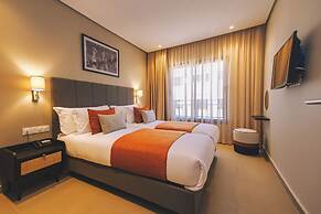 Dally Apart Hotel