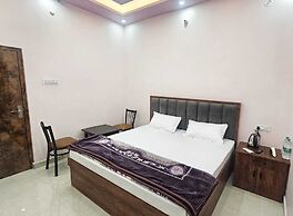 Ojas Royale - Banquet and Hotel