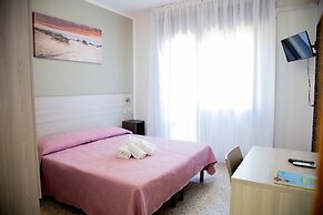 HOTEL LAURA