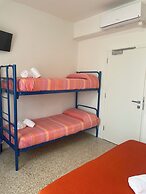 HOTEL LAURA