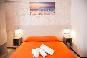 HOTEL LAURA
