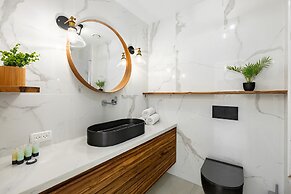 Haifa Beachside Stay by Sea N' Rent