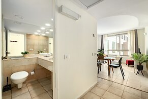 Haifa Beachside Stay by Sea N' Rent