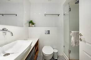 Haifa Beachside Stay by Sea N' Rent