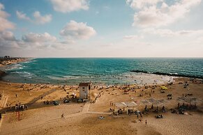 Haifa Beachside Stay by Sea N' Rent