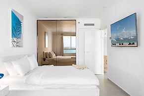 Haifa Beachside Stay by Sea N' Rent