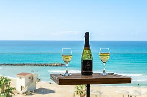 Haifa Beachside Stay by Sea N' Rent