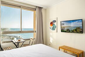 Haifa Beachside Stay by Sea N' Rent