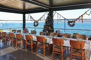 Silver Bay Club House