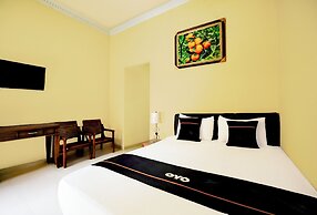 Hotel D'best Kutisari 6 Hour Stay