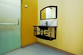 Hotel D'best Kutisari 6 Hour Stay