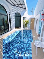 Alan Pool Villa Bangsaen