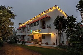 Treebo Golden Paradise
