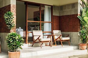 Kesumasari Living Lodge