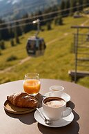 Rifugio Colere 1600 by Cloud 7