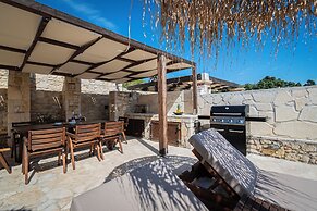 Palmrise Luxury Villas