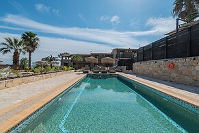 Palmrise Luxury Villas
