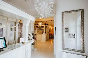 Carol Boutique