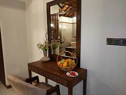 River Shades Hotel
