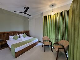 River Shades Hotel