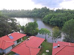 River Shades Hotel