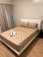 Carnivale Inn Staycations