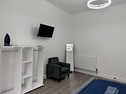 City Center Cardiff Apartment - 2 Bedrooms
