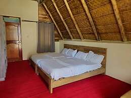 Bugoma Palms Resort Beach and Hotel