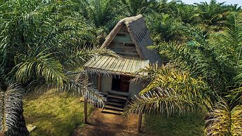 Bugoma Palms Resort Beach and Hotel