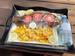 Bugoma Palms Resort Beach and Hotel