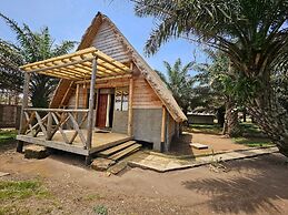 Bugoma Palms Resort Beach and Hotel