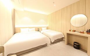 BROWN DOT HOTEL