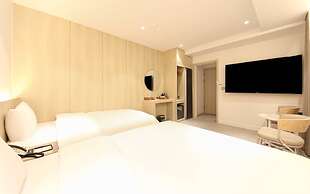 BROWN DOT HOTEL